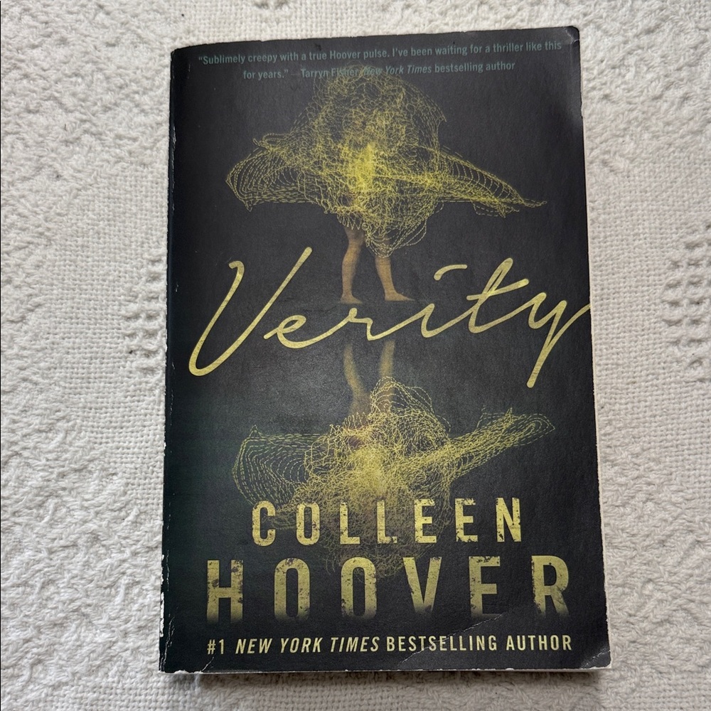 Verity by Colleen Hoover Paperback Book